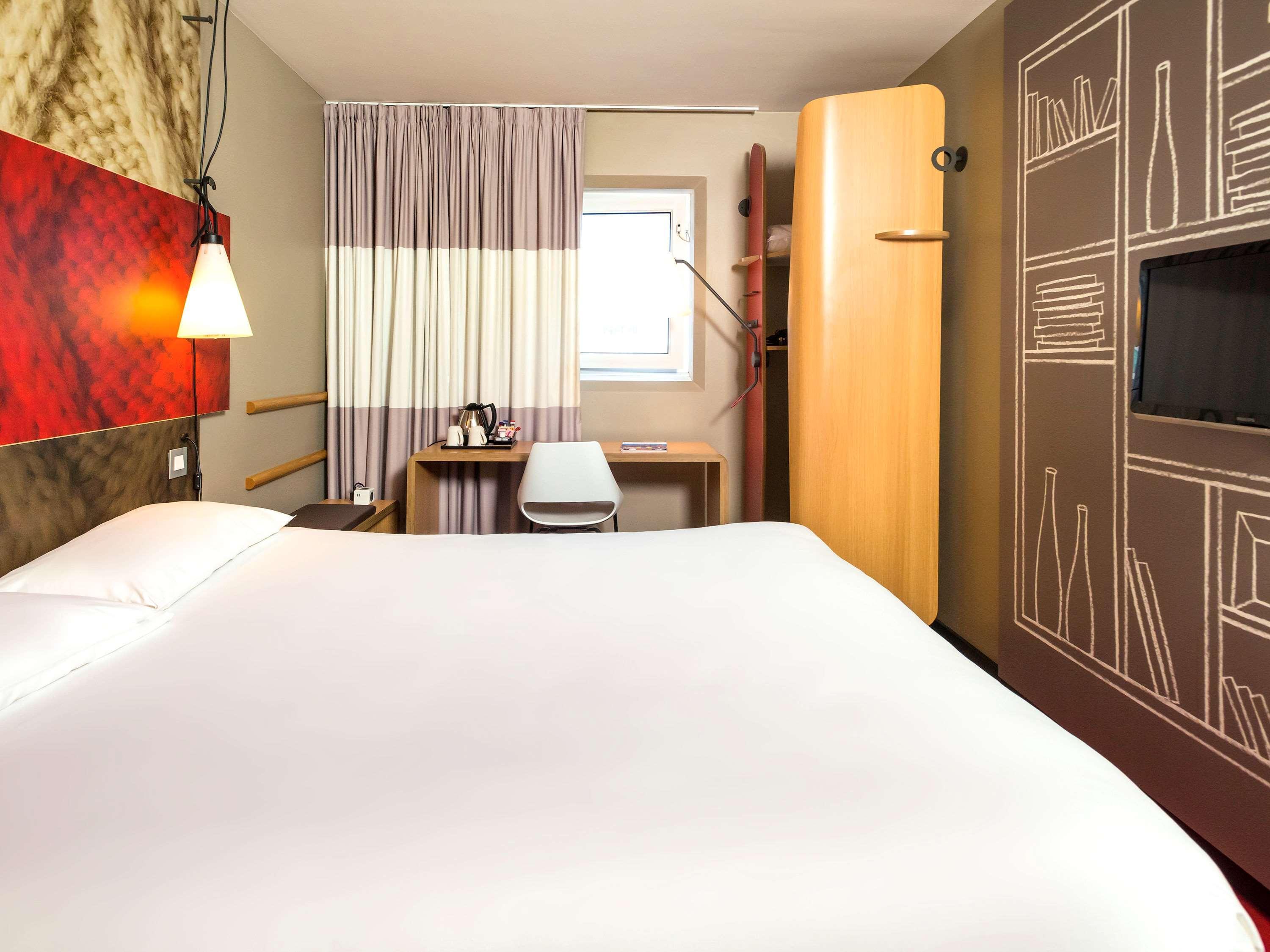 Отель Ibis Birmingham Bordesley Экстерьер фото