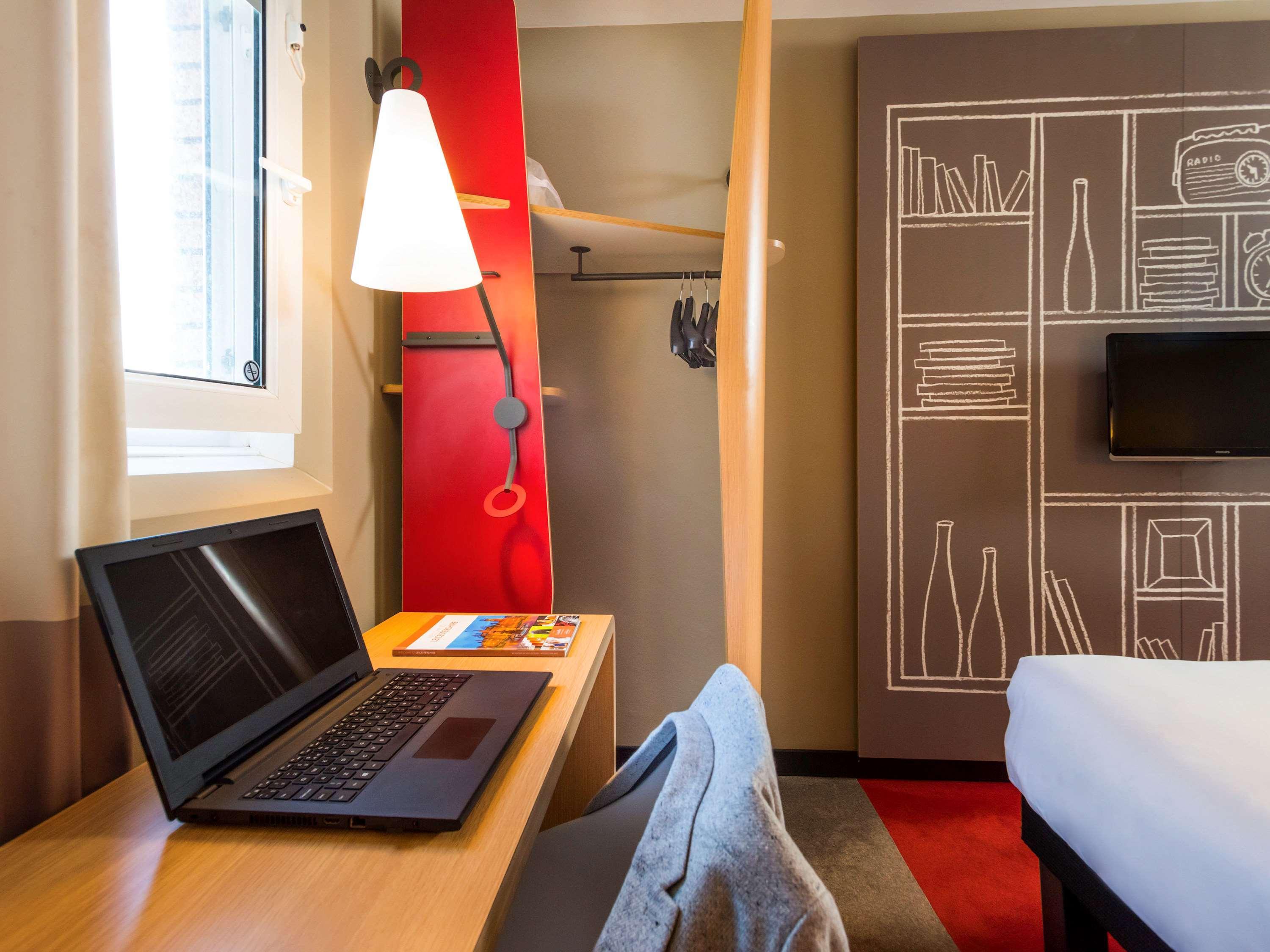 Отель Ibis Birmingham Bordesley Экстерьер фото