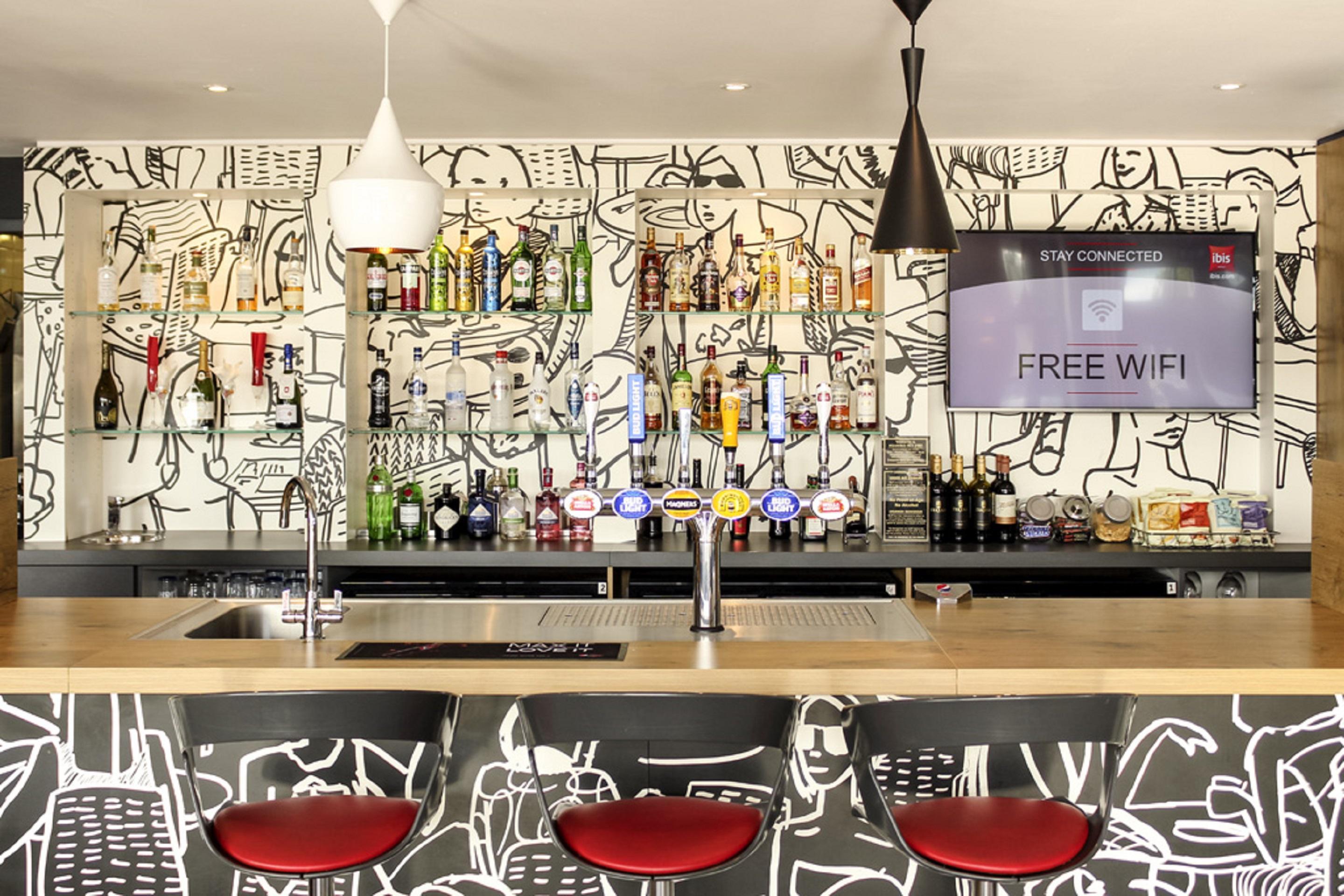 Отель Ibis Birmingham Bordesley Экстерьер фото