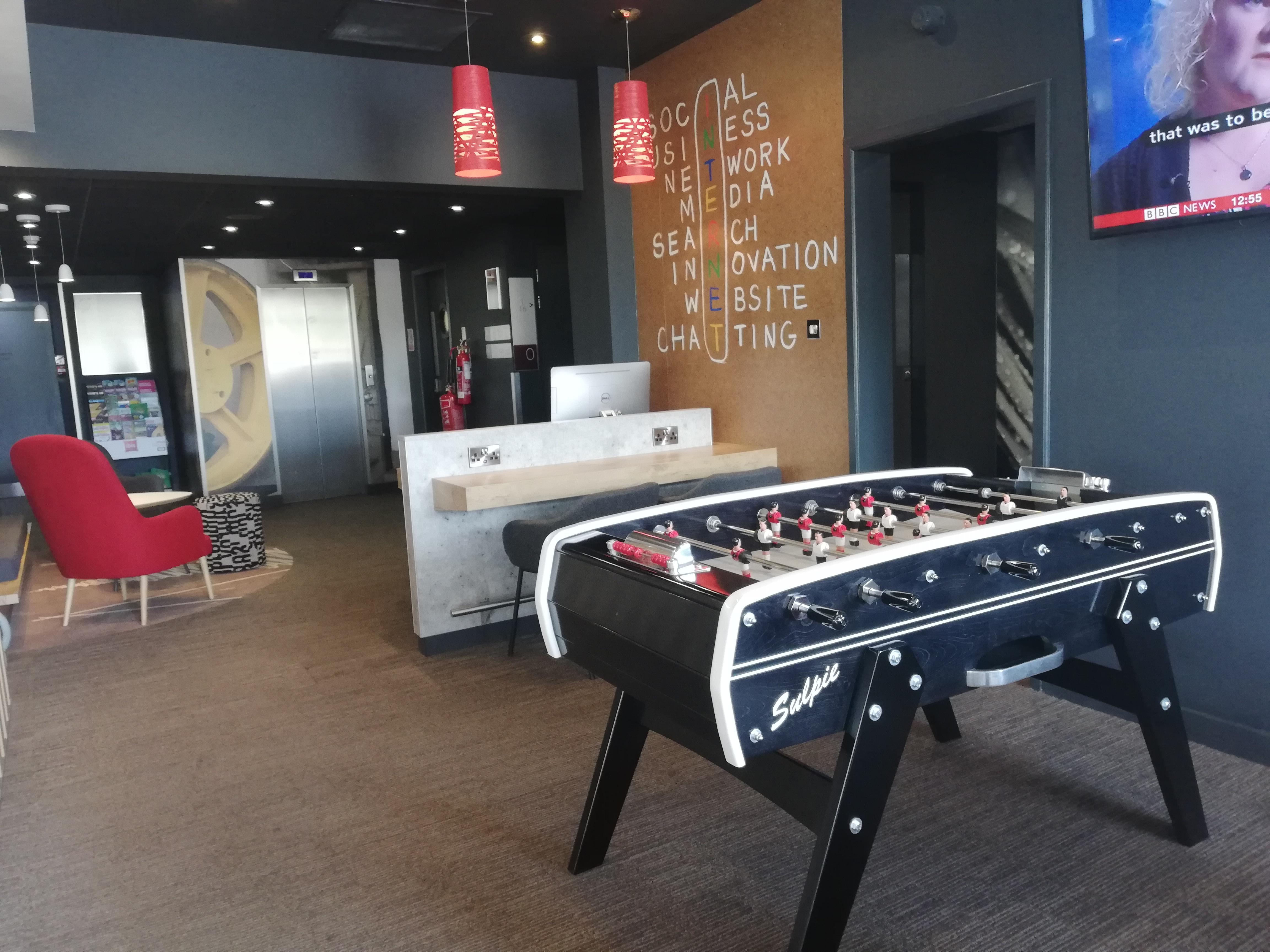 Отель Ibis Birmingham Bordesley Экстерьер фото