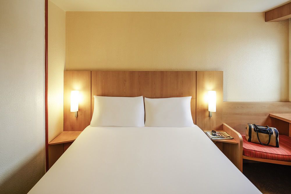 Отель Ibis Birmingham Bordesley Экстерьер фото